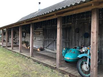Фотографии Дома для отпуска Domik na Islochi г. Belokorets (Беларусь) №2 Фото Дома для отпуска Domik na Islochi г. Belokorets 2